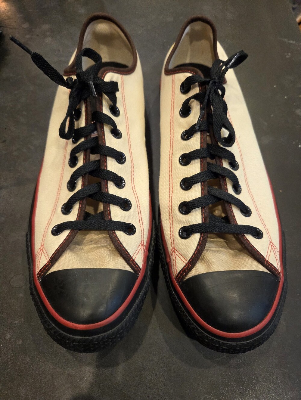 Size 16/17 Mens Custom Converse